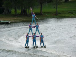 Cypress_Gardens-08-16-t.jpg