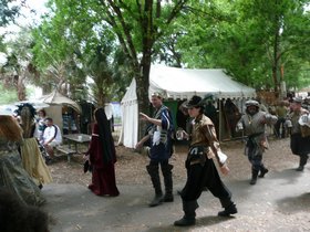 Renn-Fest-40-t.jpg