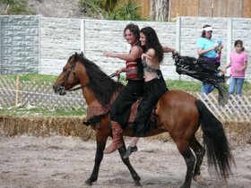 Renn-Fest-52-t.jpg