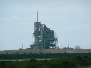 Space Center 05-08-017-t.jpg