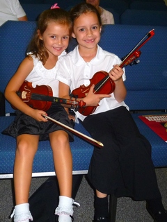 photos/Violin Recital 04-09 001-t.jpg