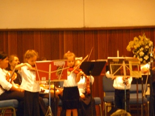 photos/Violin Recital 04-09 005-t.jpg